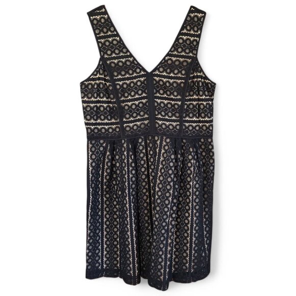 Ann Taylor Loft Black Lace Dress Nude Lining Sleeveless V-Neck Knee-Length 12 - Picture 3 of 9